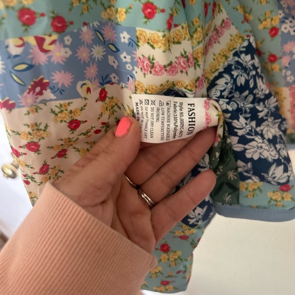 Colorful Floral Patchwork Blazer - Picture 6 of 11